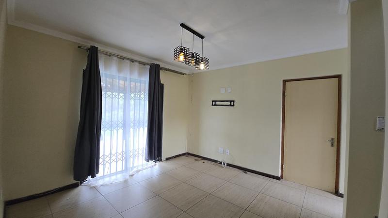 3 Bedroom Property for Sale in Gateway Manor North West